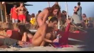 Des nudistes très sexy à la plage Jeune 18-21ans, Masturbation, Ejac Faciale, Fellation, Rousse, Double Pénétration, Exhibition, Soft, Voyeur, Teen Porn, Plage