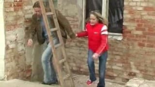 Amatrice blonde qui se donne à fond dans un film porno Amatrice blonde qui se donne à fond dans un film porno
