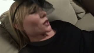 Une femme mature française qui en veut Anal, MILF, Fellation, Gorge Profonde