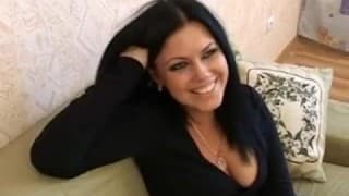 Elle s'envoie en l'air à la maison