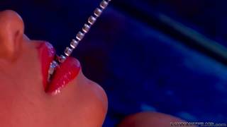 Petite scène lesbienne avec Capri Anderson et Shyla Jennings Petite scène lesbienne avec Capri Anderson et Shyla Jennings