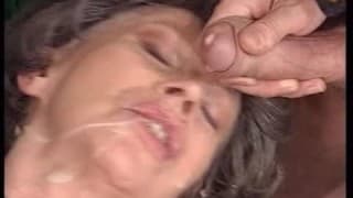 Un film complet en mode allemand ! Mature, Vieux et Jeunette, Mature et Jeunot, Collants, Compilation Porno