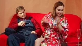 Même enceinte madame se fait limer ! Même enceinte madame se fait limer !