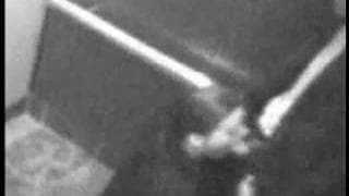 Une belle pipe dans l'ascenseur Une belle pipe dans l'ascenseur