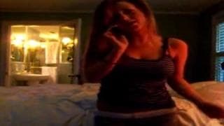 Aujourd'hui madame se caresse tranquillement ! Aujourd'hui madame se caresse tranquillement !