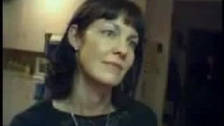 Maman bandante qui fait un striptease !