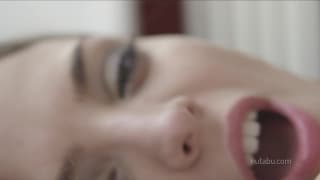 Lien est chaude et en veut toujours plus