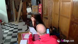 Lilyan une jolie rousse pour un casting Lilyan une jolie rousse pour un casting