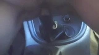 Du sexe sur le levier de vitesse Du sexe sur le levier de vitesse