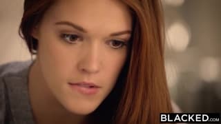 Kimberly Brix teste enfin l'interraciale !