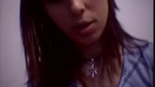 Une brune sexy se fait plaisir à la webcam Une brune sexy se fait plaisir à la webcam