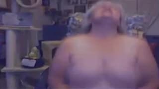 Elle nous enchante cette nana !!!