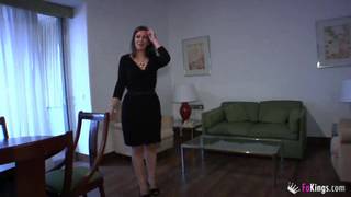 Petite latine bien bandante pour de l'anal Petite latine bien bandante pour de l'anal
