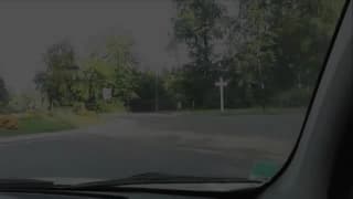 Milf française suce une bite en voiture Milf française suce une bite en voiture