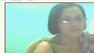 Webcam : Elle se caresse en live sur internet