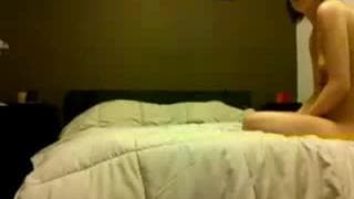 Belle blonde sexy qui s'amuse avec son mec Belle blonde sexy qui s'amuse avec son mec