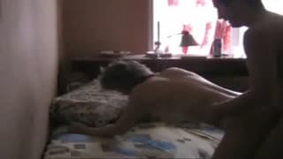 Un petit film cochon avec une femme mâture