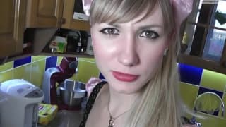 Sodomie et ejac faciale pour la cuisinière. Sodomie et ejac faciale pour la cuisinière.