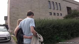 Belle sodomie avec une blonde qui aime ça Belle sodomie avec une blonde qui aime ça