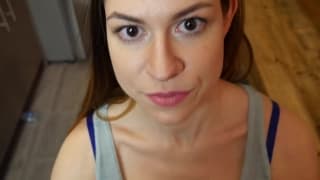 La belle Ashley enculée avec le sourrir 