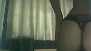 Plaisir intime devant sa webcam Plaisir intime devant sa webcam