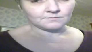 De sacrée mamêles cette blondasse !