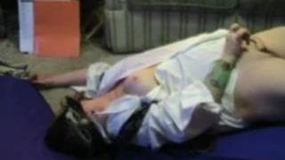 Les caresses d'une amatrice masquée