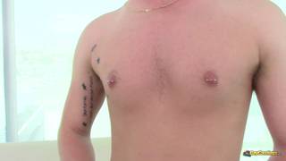 Jason Ackles débarque pour réaliser un casting