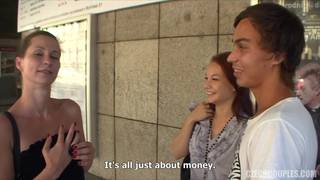 ENF CMNF avec deux couples tchèques qui baisent hard dans les bois ENF CMNF avec deux couples tchèques qui baisent hard dans les bois