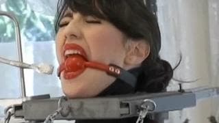 Soumission sexy pour une meuf qui aime ça Anal, BDSM, Anulingus