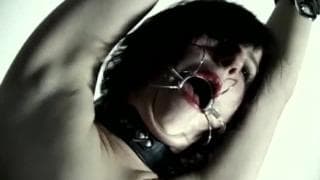 Du bondage sensuel et trés excitant Du bondage sensuel et trés excitant