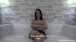 Nouveau casting super torride pour Barbora Fellation, POV 1er Personne, Brune, Casting Porno, Gros Seins Naturels, Doggystyle