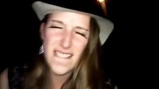Des échangistes dans un club à venir mater Des échangistes dans un club à venir mater