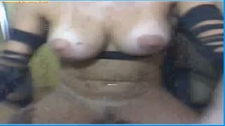 Cette femme fait un show incroyable ! Cette femme fait un show incroyable !
