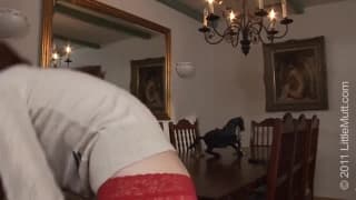 Elle Alexandra se dévoile devant nous Elle Alexandra se dévoile devant nous