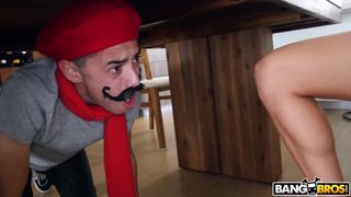 Juan va baiser la prof de francais !