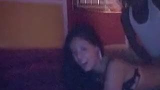 Belle cochonne brune prise comme jamais ! Belle cochonne brune prise comme jamais !