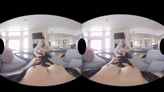 VR Porn - Elle reçoit un cunni pour la Saint Valentin Gros Seins, POV 1er Personne, Porno pour Femme, Vidéos avec Scénario, Soft, Fetiche du pied, Full HD Porn, Cunnilingus, Porno VR
