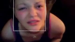 La chubby du jour qui va bien sucer cette bite La chubby du jour qui va bien sucer cette bite