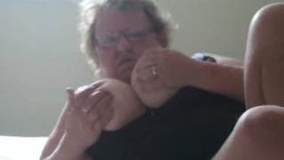 Un sextoy que cette amatrice aime vraiment Un sextoy que cette amatrice aime vraiment