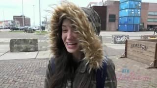 Gia Paige dans un POV chaud se faisant baiser fort