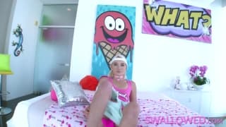 Zelda Morrison est toujours prête à s'empiffrer d'une grosse bite Zelda Morrison est toujours prête à s'empiffrer d'une grosse bite
