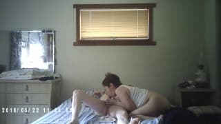 Quand un couple baise et se filme en même temps