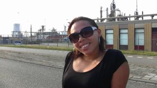 Antillaise salope baisée par un blanc chaud