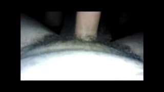 Ce trans ne veut que de la bite au cul, ils filment leur baise en POV