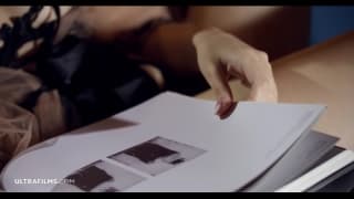 Emo tatouée hongroise Arteya Dee se masturbe et jouit fort Emo tatouée hongroise Arteya Dee se masturbe et jouit fort