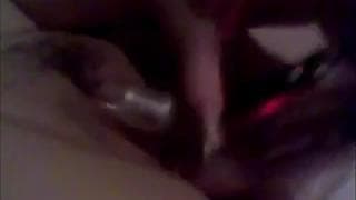 Home Alone version masturbation avec gode Home Alone version masturbation avec gode