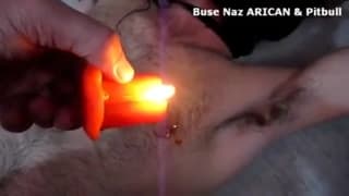 Travesti turque domine un homme en cagoule Gape Anal