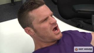 Trenton Ducati et Landon Conrad au bureau Trenton Ducati et Landon Conrad au bureau