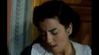 Une boniche en chaleur qui baise son patron et son fils Une boniche en chaleur qui baise son patron et son fils